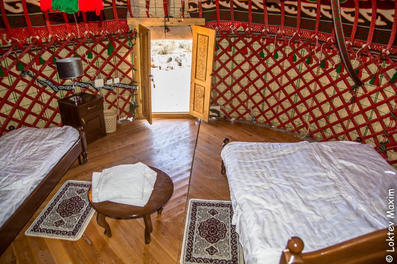 Ethno Complex Oimo Tash Hotel Kaji-Say Kültér fotó